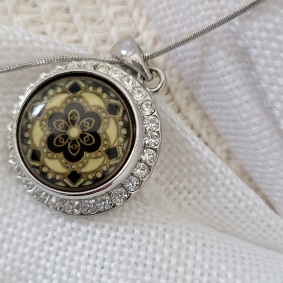 Ginger Snap necklace and 8 additional Snaps - Picture 11 of 13